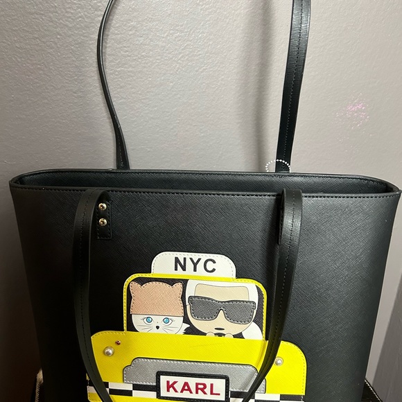 KARL LAGERFELD NWT MAYBELLE Black PURSE Zipper Compartments. - Picture 5 of 7